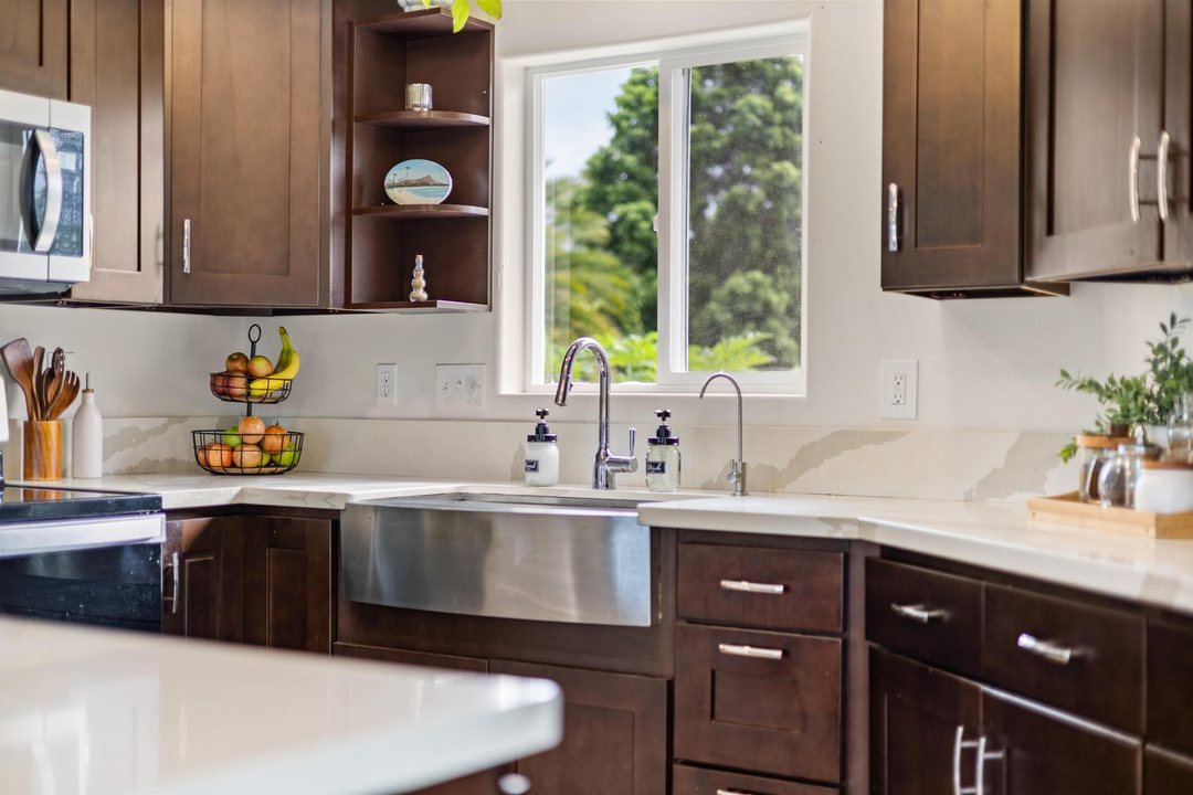 Detail of the farmhouse sink and new cabinetry